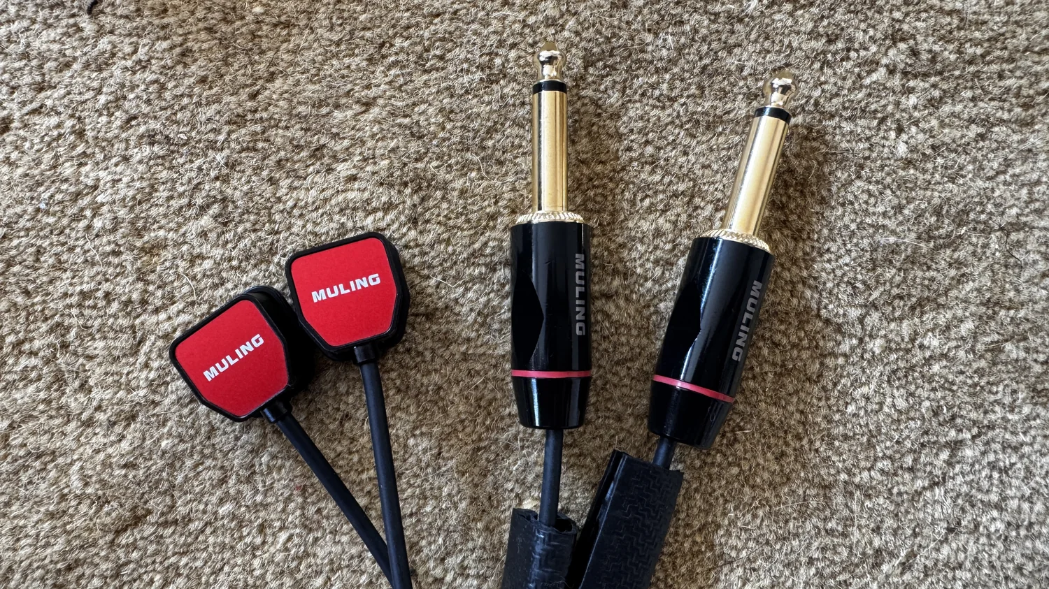 What the set contains — 3
